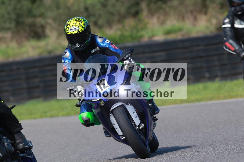 /Archiv-2022/64 19.09.2022.09 Plüss Moto Sport Yamaha Fun Day ADR/Einsteiger/12